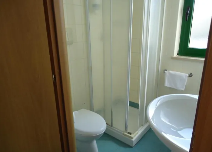 Boston Отель Сильви-Марина