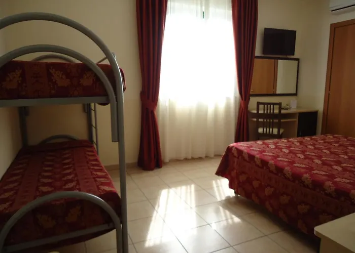 Отель Boston 3*