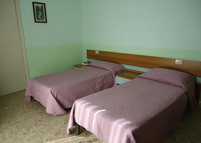 Boston Отель 3*