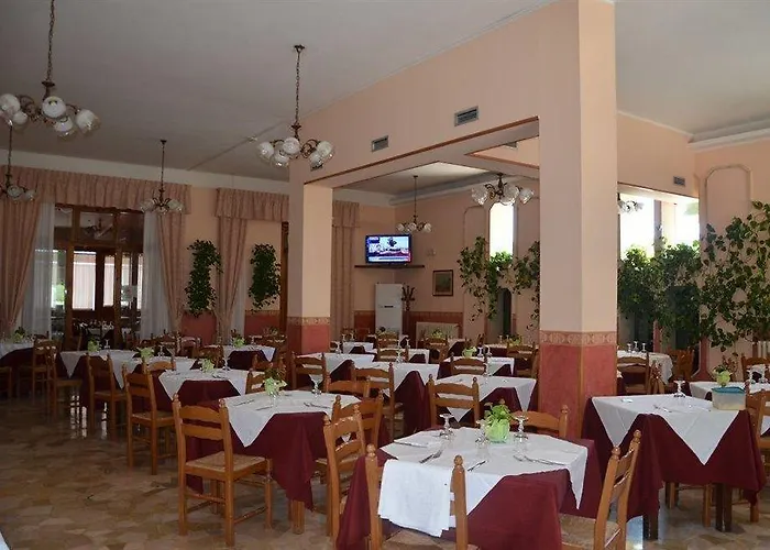 Отель Boston 3*